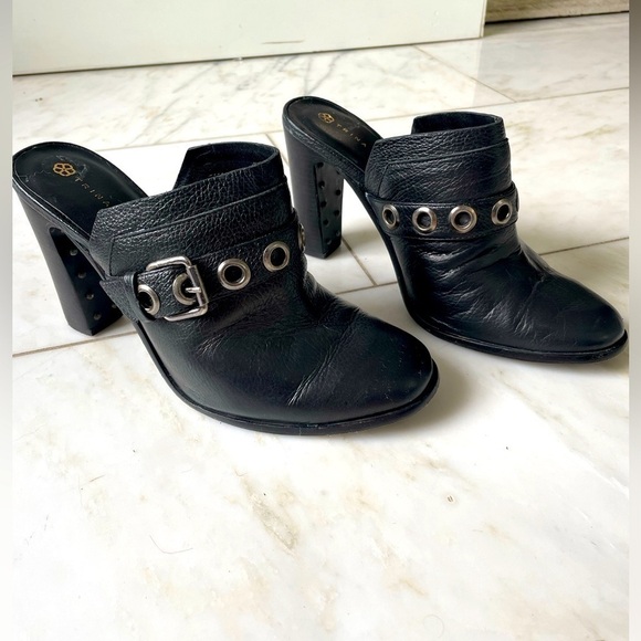 Trina Turk, women’s 8, Willoughby black leather and silver studded heeled mules - Picture 2 of 13
